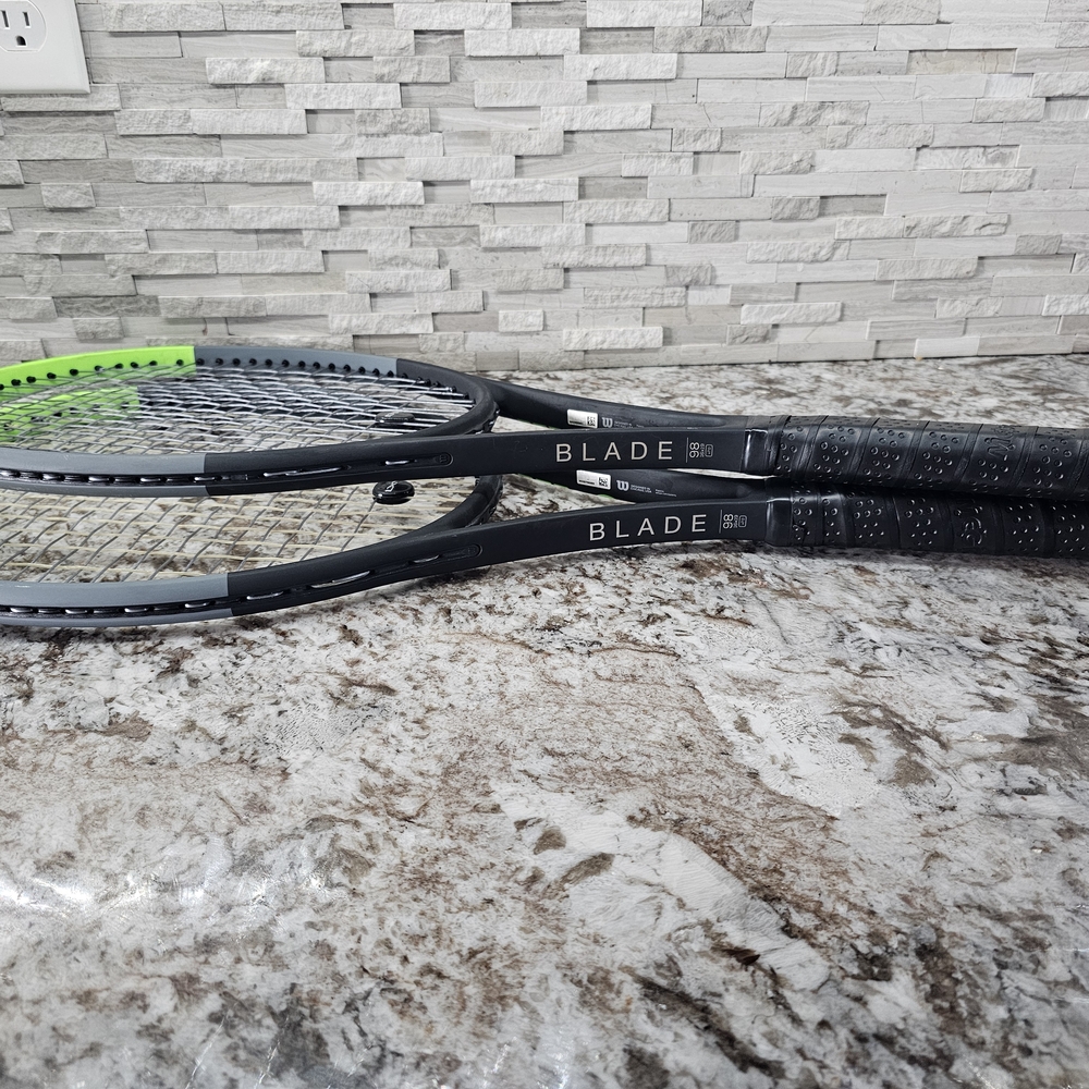 Wilson Blade Racquets - Picture 3 of 4